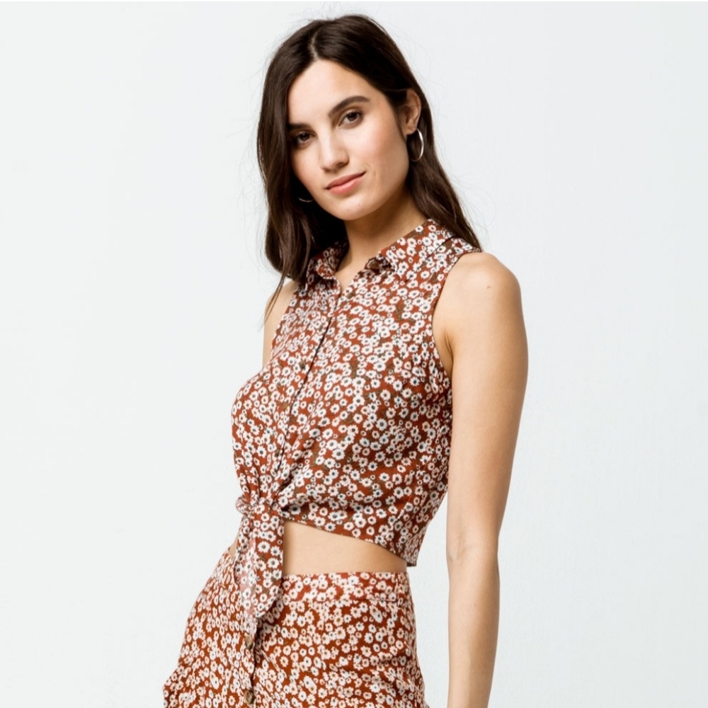 Tilly's Sky & Sparrow XS Crop Top